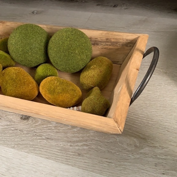 Wooden tray with handles serving or decorative - Picture 3 of 7